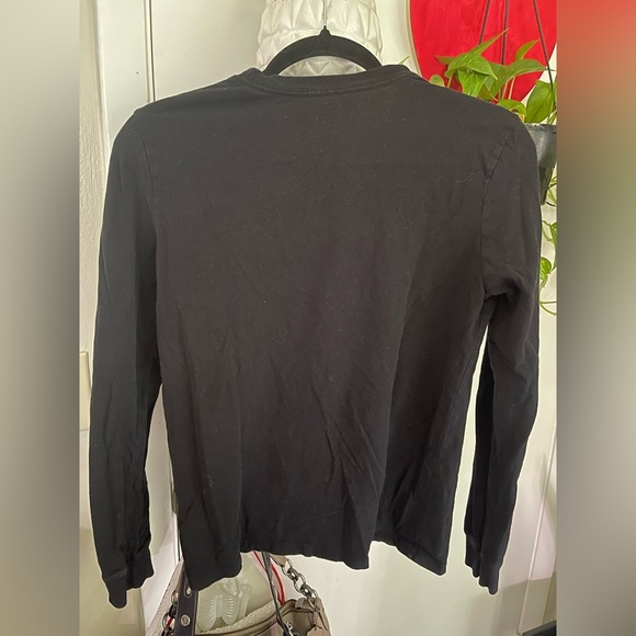 The North Face Women's Black Logo Shirt - Picture 5 of 5